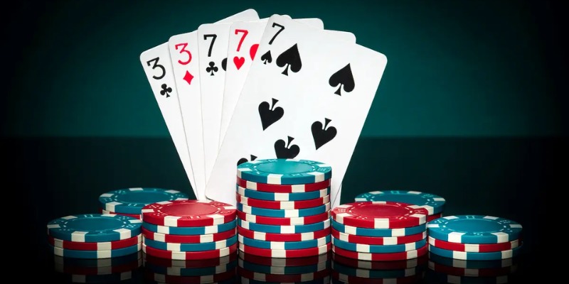 Nắm vững thuật ngữ để thực hiện cách chơi và mẹo chơi Poker dễ dàng